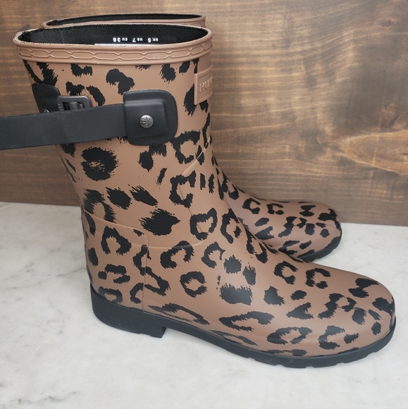 NEW Hunter low leopard matte rain boots womens size 7 - Picture 8 of 10